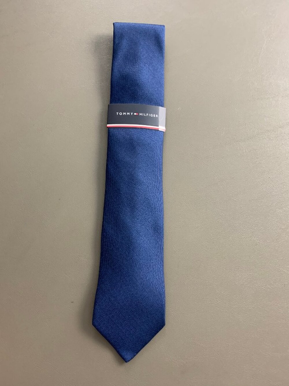 Tommy Hilfiger Men's 3'' Polyester Blend Neck Tie, Navy Blue Amador Solid